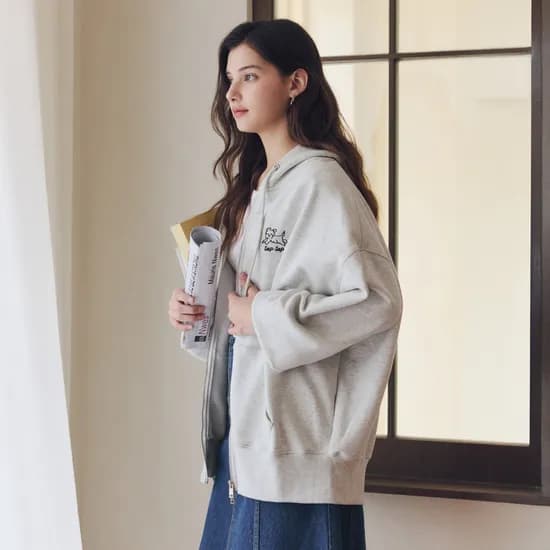 탭탭 자수 후드집업 TAPTAP EMBROIDERED HOODED ZIP-UP / OATMEAL