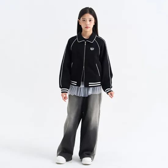 더데이걸 세미 와이드 데님 TGTJ26F2E