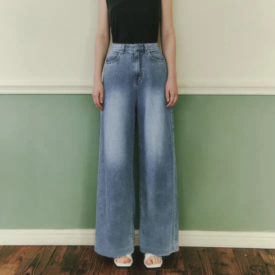 포인트 워싱 와이드 데님 팬츠 WASHED DETAIL WIDE DENIM PANTS / INDIGO