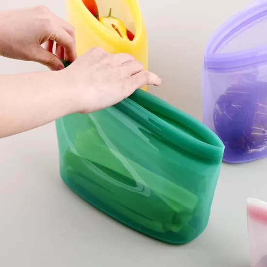 플래티넘 실리콘 스탠딩 지퍼백 /푸드백 냉동 보관 냉장고 밀폐용기 그린, 1.5L, 1개