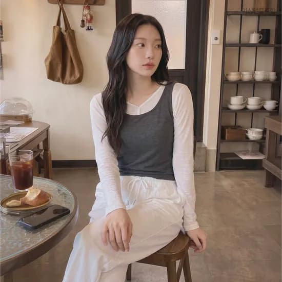 로엠 레이어드 긴팔 티셔츠 RMLWG24RT1