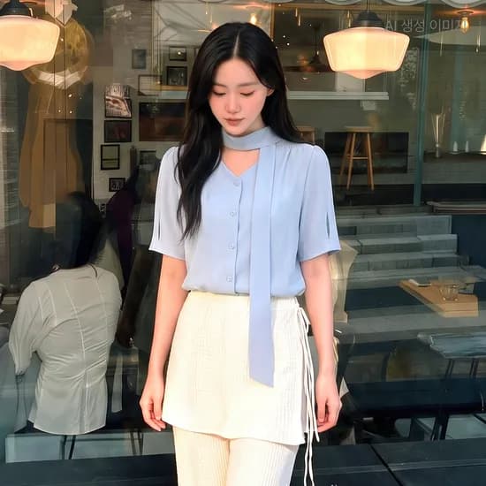 로엠 RE 타이블라우스 (RMBLG23R11) RMBLG25RT1