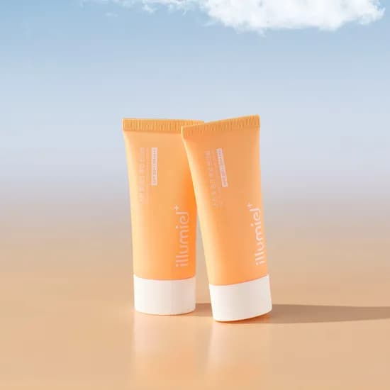 일루미엘 스킨 핏 톤업 선크림 50ml 2개 SPF50+ 파데프리 무기자차 비건 선크림