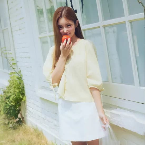 로엠 7부소매 크롭 블라우스 RMBLG37RT2