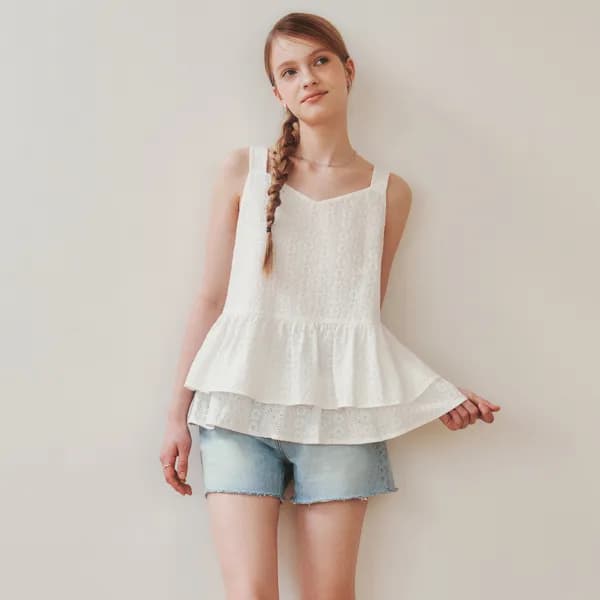 레이스 플레어 블라우스 LACE FLARE BLOUSE / IVORY
