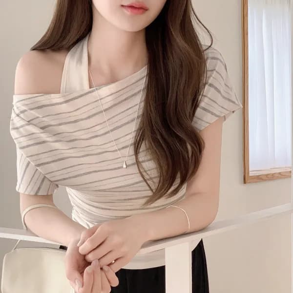 홀터넥 나시 레이어드 셔링 오프숄더 티셔츠 ts5086