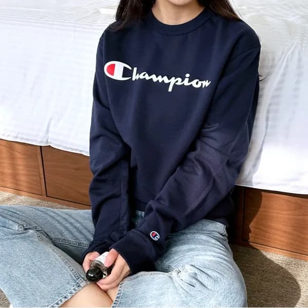 챔피온 오버핏 기모 맨투맨 티셔츠 스웻셔츠 18,000원