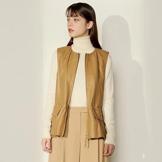 이태리 램스킨 셔링 집업 베스트 GVT22C028 99,000원