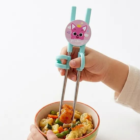 핑크퐁 유아 젓가락 아기 젓가락 교정젓가락 왼손 연습용 1단계 2단계 3단계 8,900원