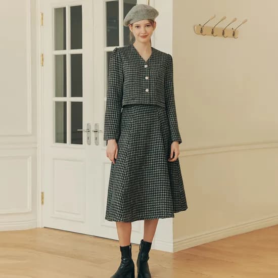 브이넥 트위드 자켓 & 스커트 [SET-UP] V NECK TWEED JACKET & SKIRT / KHAKI