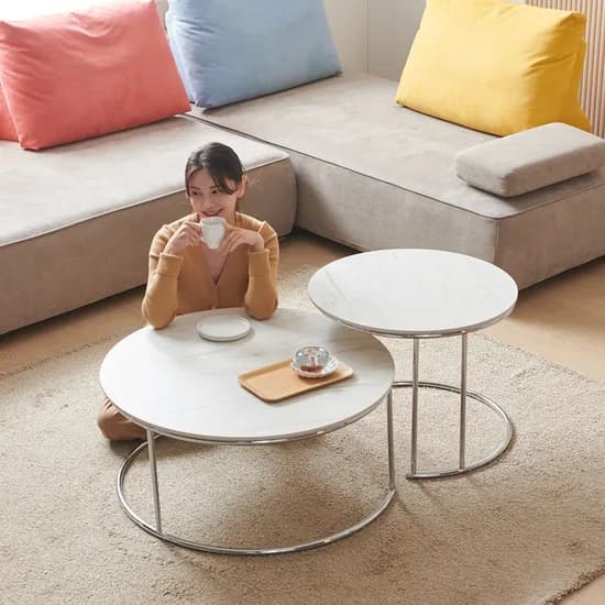 쿠폰가 129,000원/ 루이나 12T 세라믹 원형 거실 소파 테이블 600+800 SET