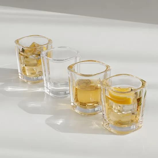도톰한 스퀘어 소주잔 4P세트 75ml / 집들이선물 홈파티 술잔 (선물포장 가능)