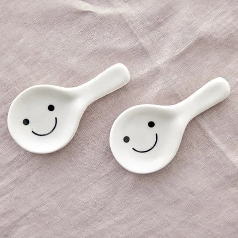 스마일 수저받침 2p세트 2,900원