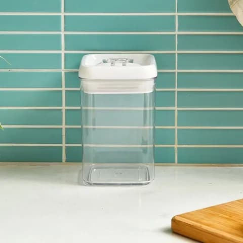 뉴 플립형 사각밀폐용기 828ML 7,600원