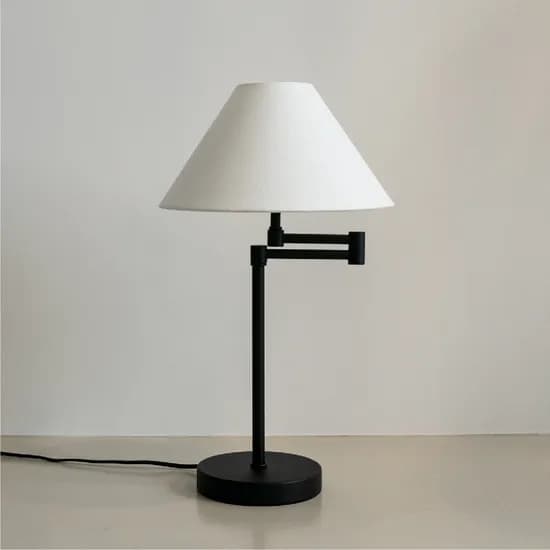Line Stand Lamp 단스탠드 조명