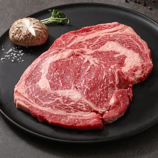 1등급 한우암소 꽃등심 500g 1팩  외 로스모음
