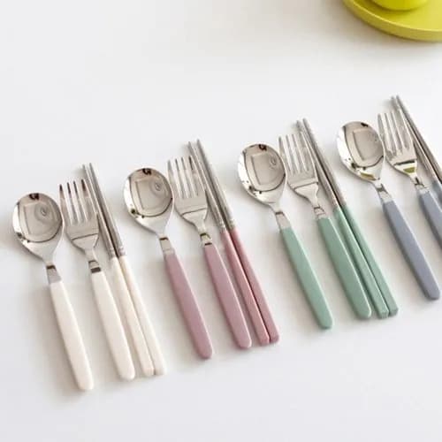 10 COLORS 카모메 키즈 어린이 수저포크세트(스푼+포크+젓가락) +케이스 추가선택