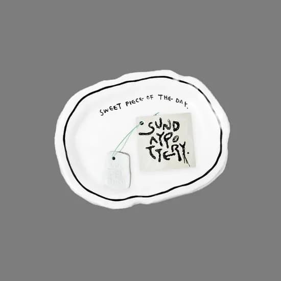 Sunday Line Plate