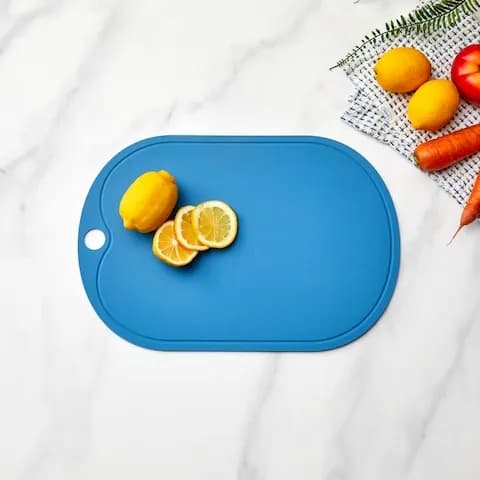 TPU 칼집이 잘 나지 않는 미끄럼방지 도마 M 39x26CM 블루