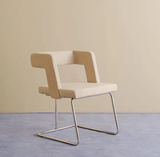 HUG CHAIR 의자