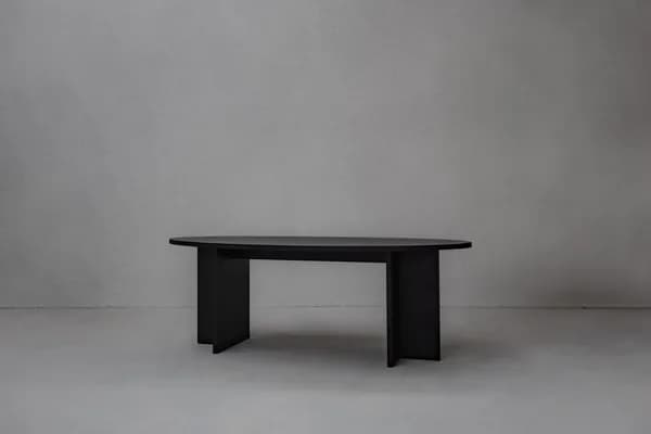 COLUMN OVAL TABLE