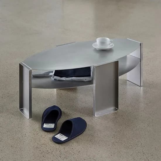 Oval tea table Aluminum