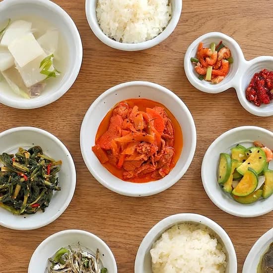 곱게 빚은 은유 낮은 원형 2인 세트 9p 국산 핸드메이드 프리미엄 도자기 그릇 식기