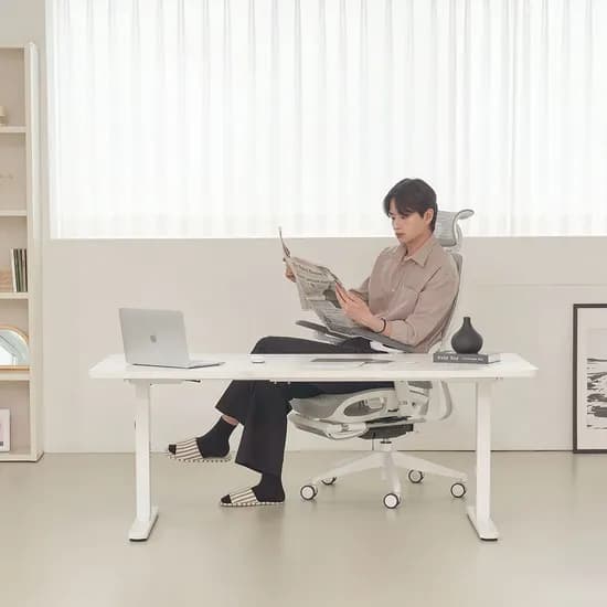 듀얼 모터 전동 3단 높이조절 스탠딩 모션데스크 MD303D