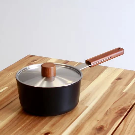IH 인덕션 우드핸들 편수냄비 18cm 35,900원