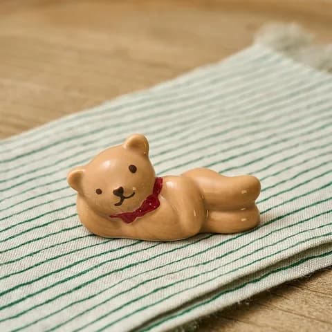 홀리베어 눕눕 수저받침 브라운베어 3,400원