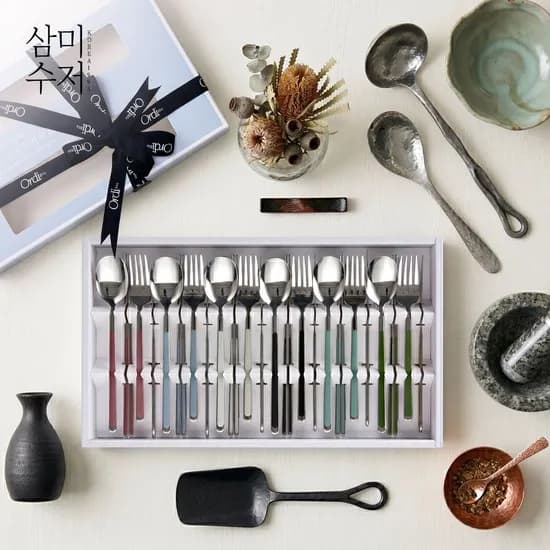 식세기o 국내생산! 레이디 컬러 세라믹 6인조 한식 양식 콤비 커트러리세트 18P/24P