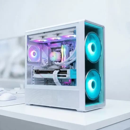 리안리 랜쿨217 INF 반본체(9800X3D/32G)