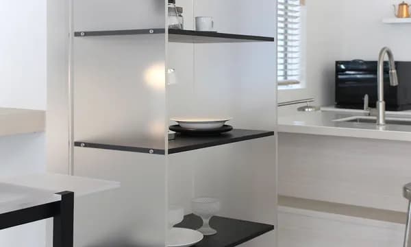 FOG CABINET BLACK