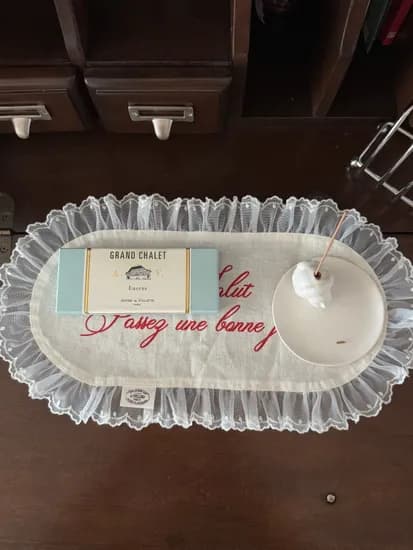 Bonne Journee Frill lace mat 레이스프릴 매트