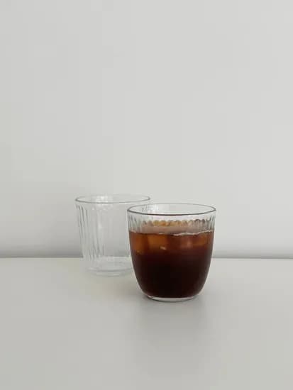 플리츠 유리잔