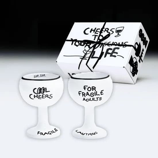 Fragile Adult Club 와인잔 4종
