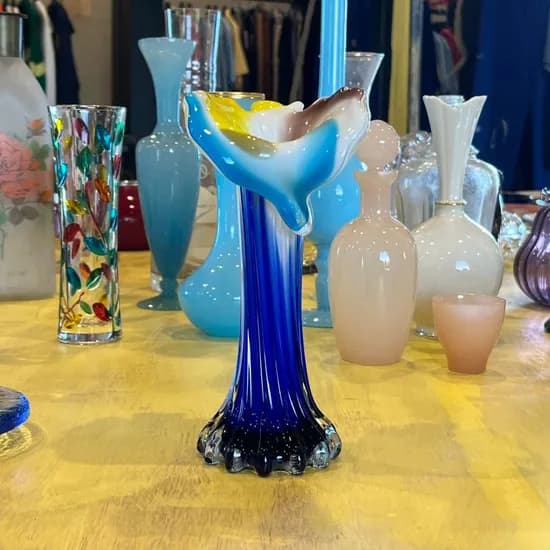 60s ITALY Murano Ruffled Art Glass Vase 2