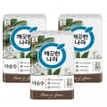깨끗한나라 더 순수 엠보싱 3겹 25m 30롤x3팩 총90롤 (31,410원/무료), 순수 소프트 엠보싱 3겹 27m 30롤x3팩 총90롤 (41,705원/무료), 순수 시그니처 와이드 엠보싱 3겹 28m 30롤x3팩 (너비 107mm 광폭) 총90롤 (44,910원/무료), 에코 순백 소프트 엠보싱 3겹 30m 30롤x3팩 총90롤 외