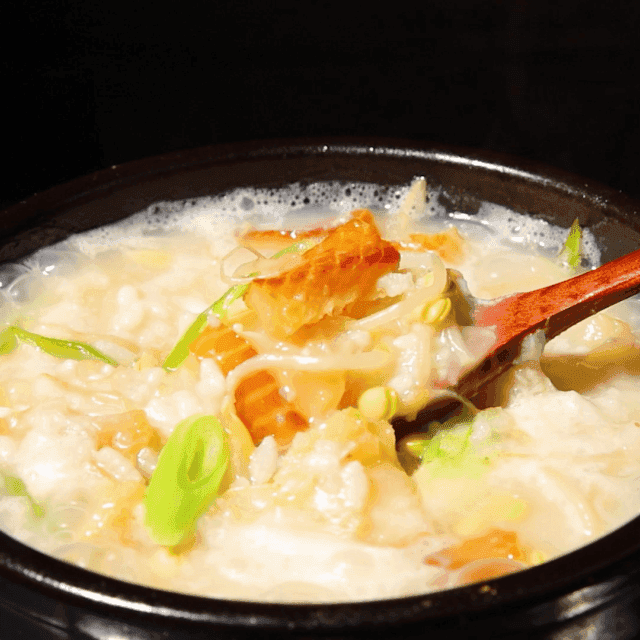 누룽지 사골 황태국밥(1,990/3,500)1