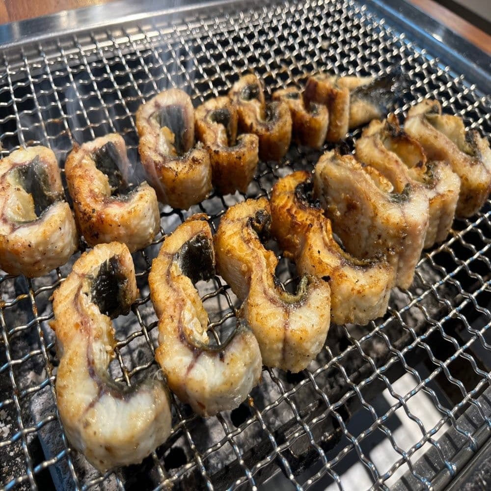 당일작업 자포니카 민물장어 700g/소스2종/초생강 (23,570원/무료)