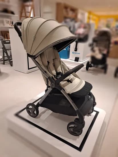 ] 에그z 문빔 건메탈(z 플러스 차양막) 유모차 (558,900원/무료)12