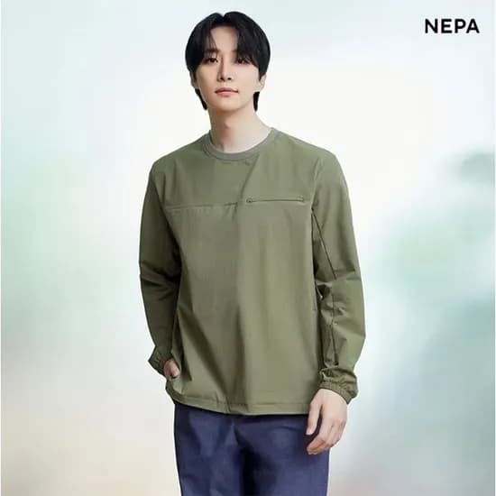 컴포 테크 맨투맨 티셔츠 네파