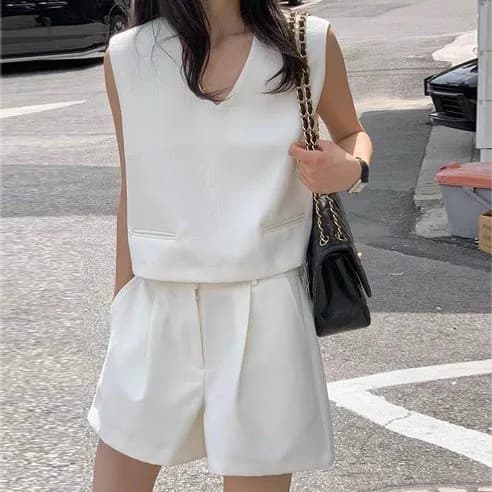 CABULE 여름 여성 크롭 V넥 나시 핀턱 와이드 반바지 투피스 세트
