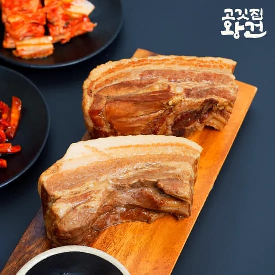 고깃집왕건 삼겹 수육 330g 2팩