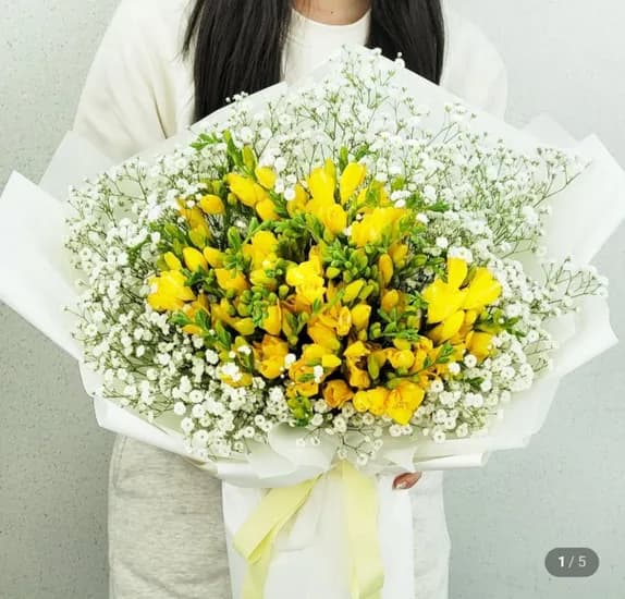 프리지아 생화 꽃다발 (16,900원/4,000원)