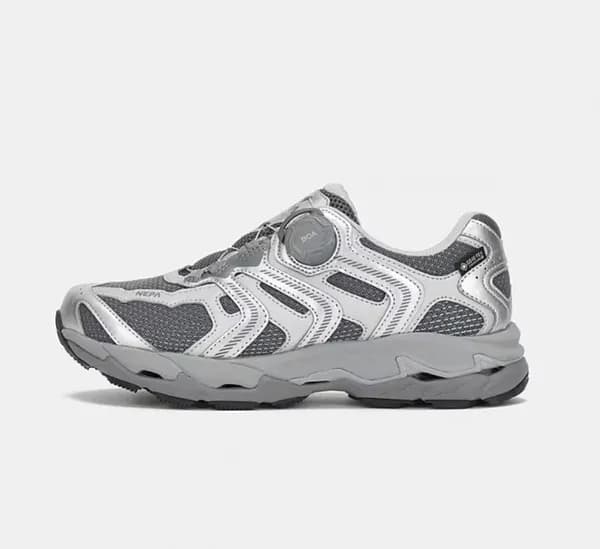 네파 GTX 파인더 듀얼 쿠셔닝 트레킹화 (75,185원/무료) 현대카드 6.9만