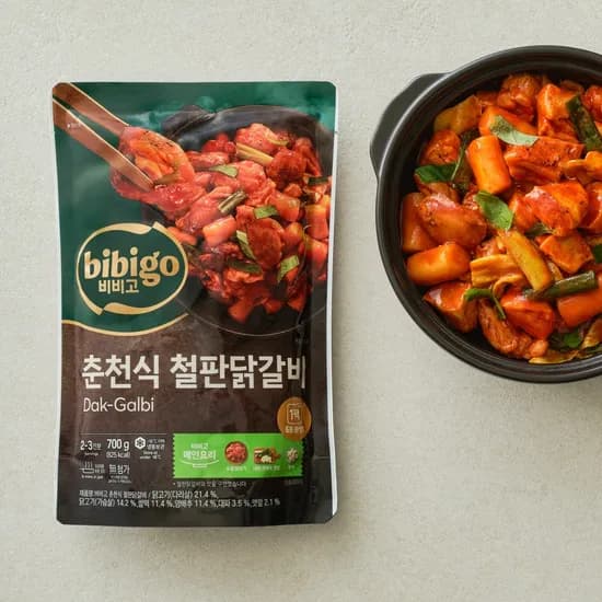 비비고 춘천식철판닭갈비700g (3980/조건부무료)