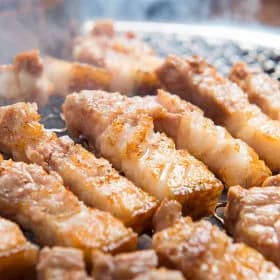 프리미엄 삼겹살 kg 6~7인분 구이용 수육용 한입 (12,920원/무료)1