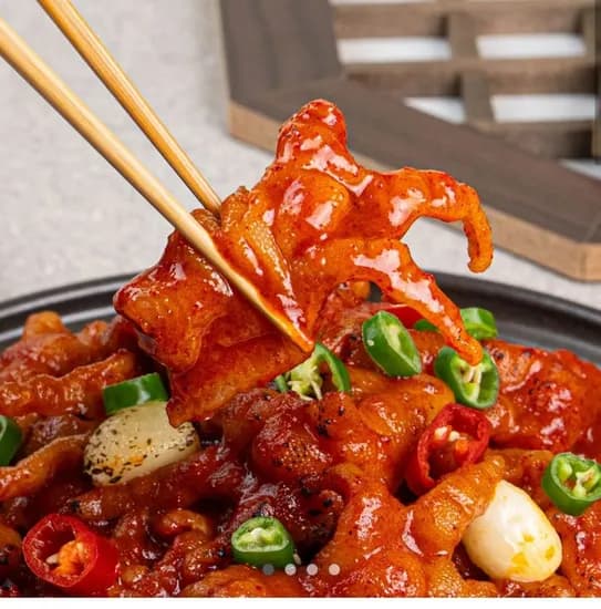 국내산 닭 무뼈닭발 300g 2팩 (9,900원/무료)