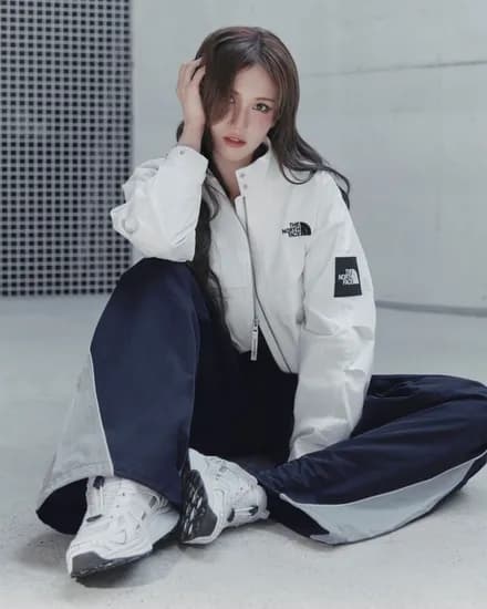 노스페이스 스탠드 넥 바람막이 외 인기 상품 (119,527원 / 무료)